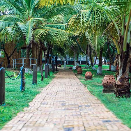 Atlantic Bay Resort, Prampram Экстерьер фото
