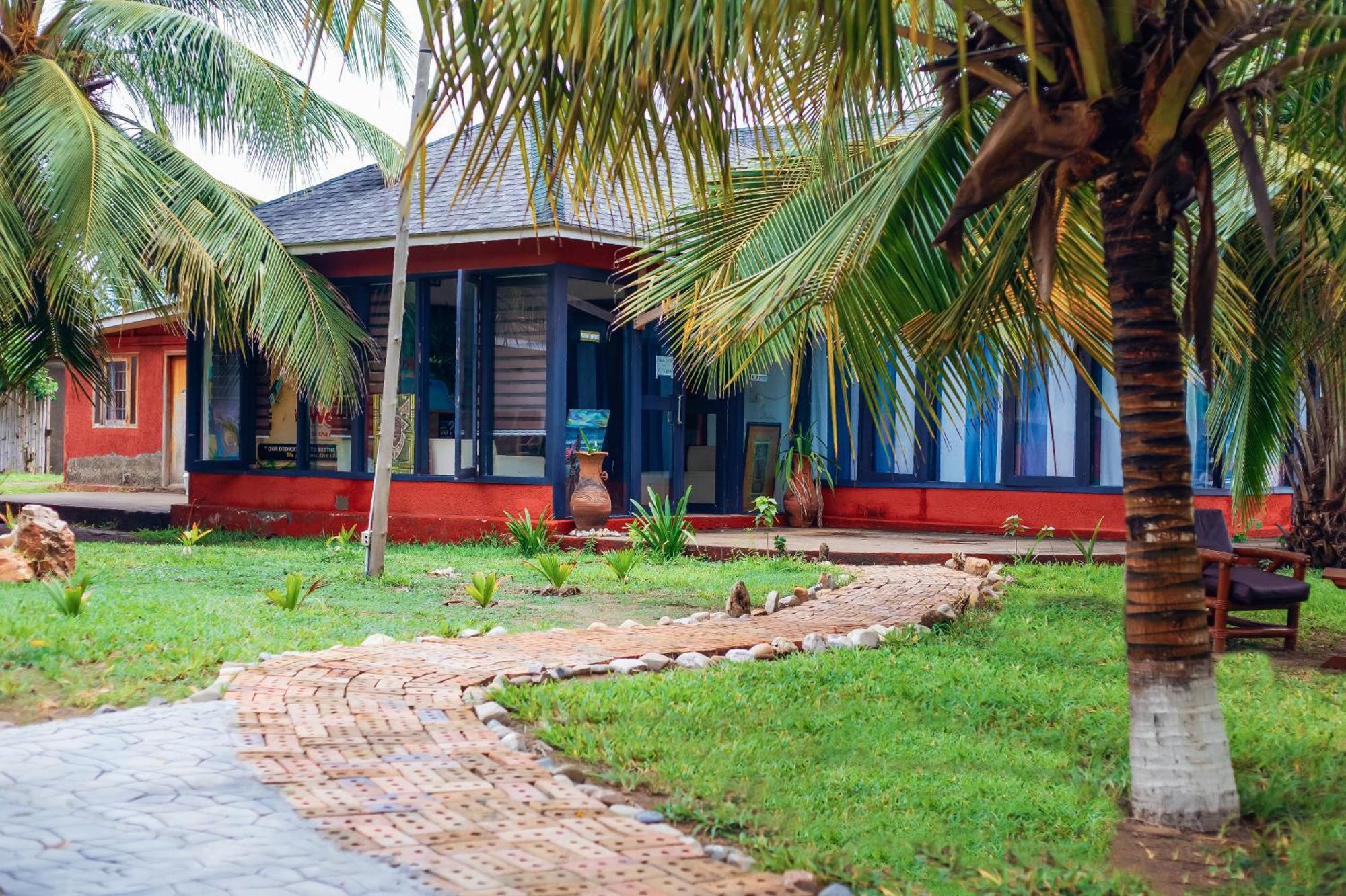 Atlantic Bay Resort, Prampram Экстерьер фото