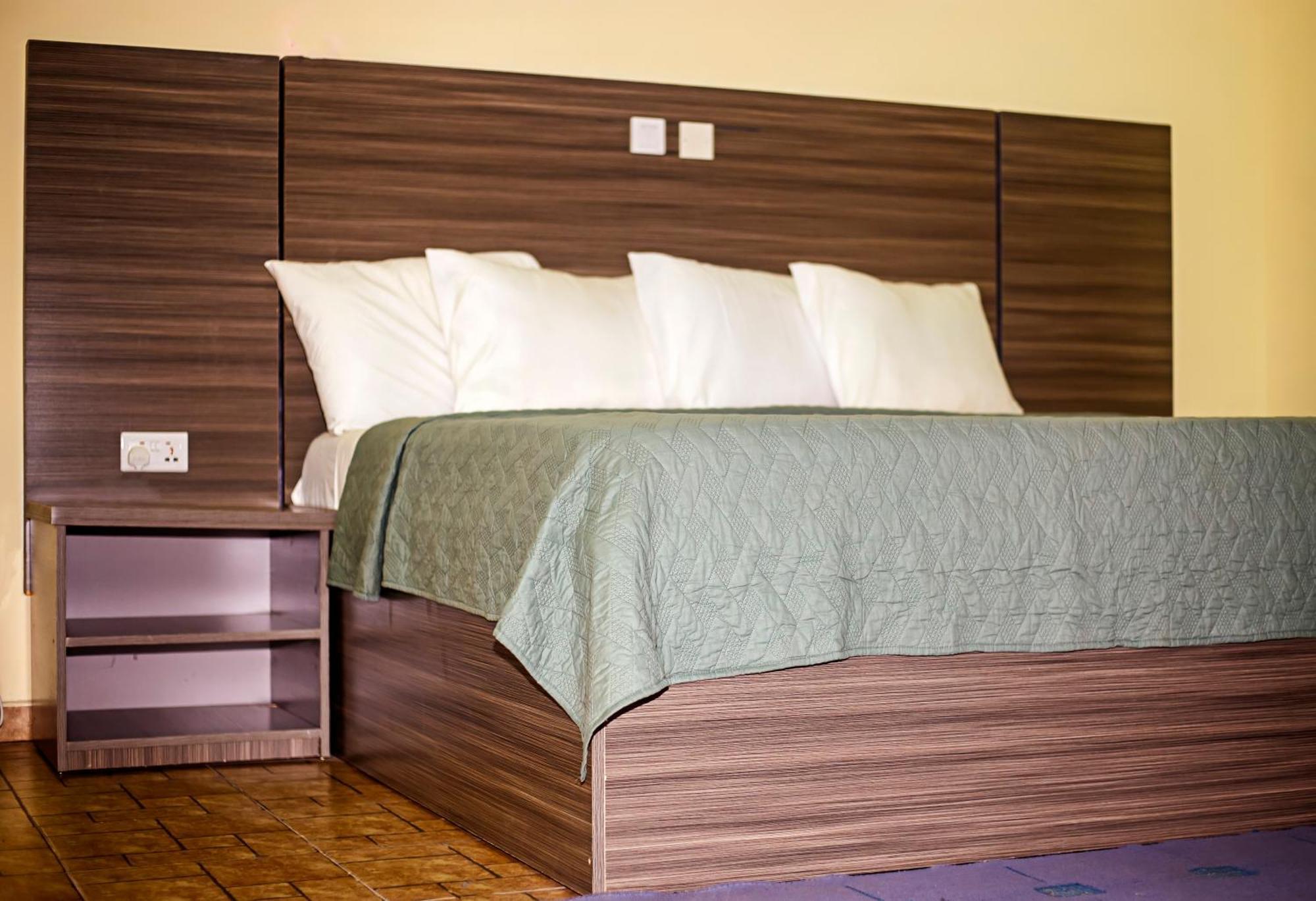Atlantic Bay Resort, Prampram Экстерьер фото