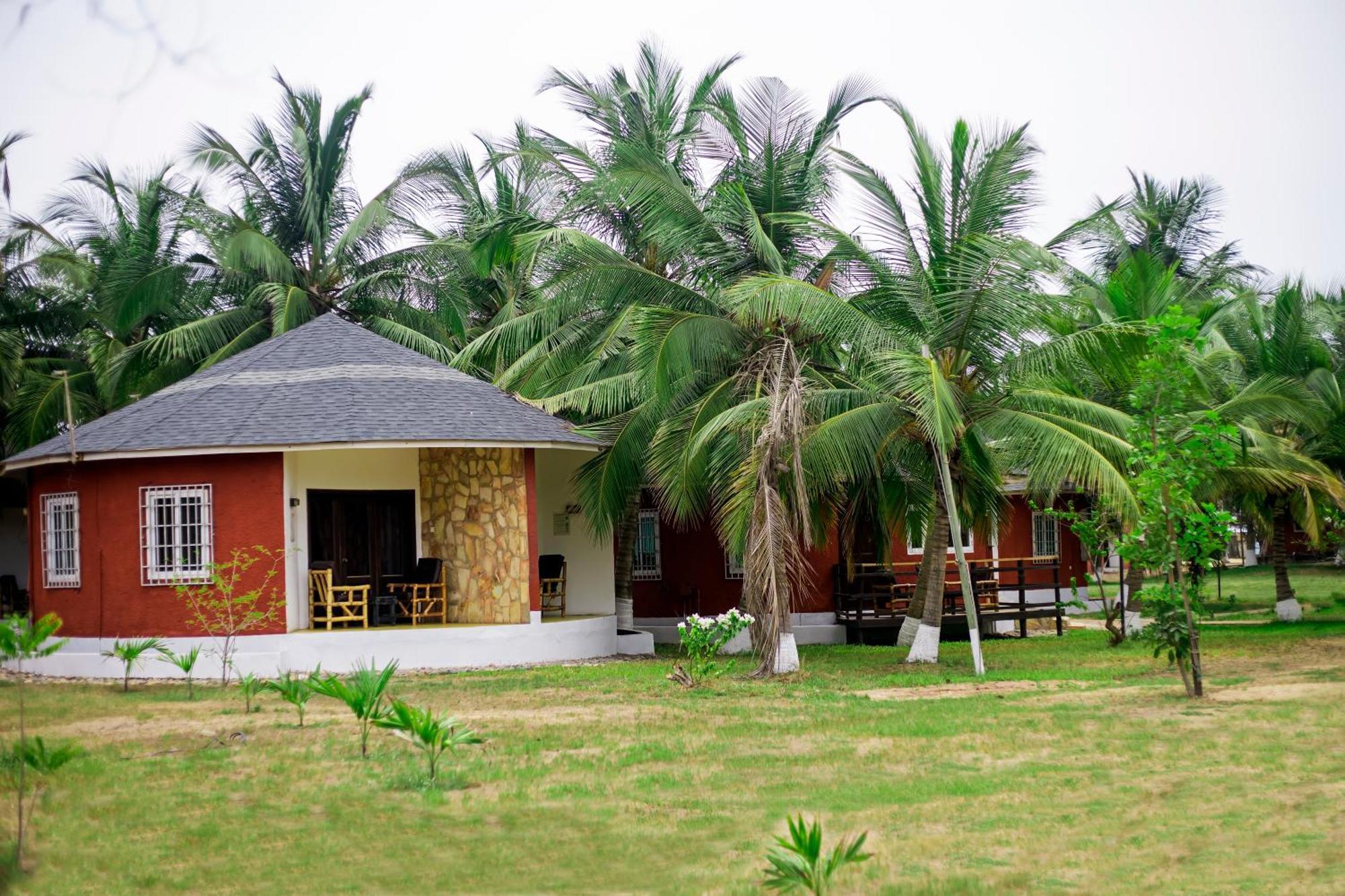 Atlantic Bay Resort, Prampram Экстерьер фото