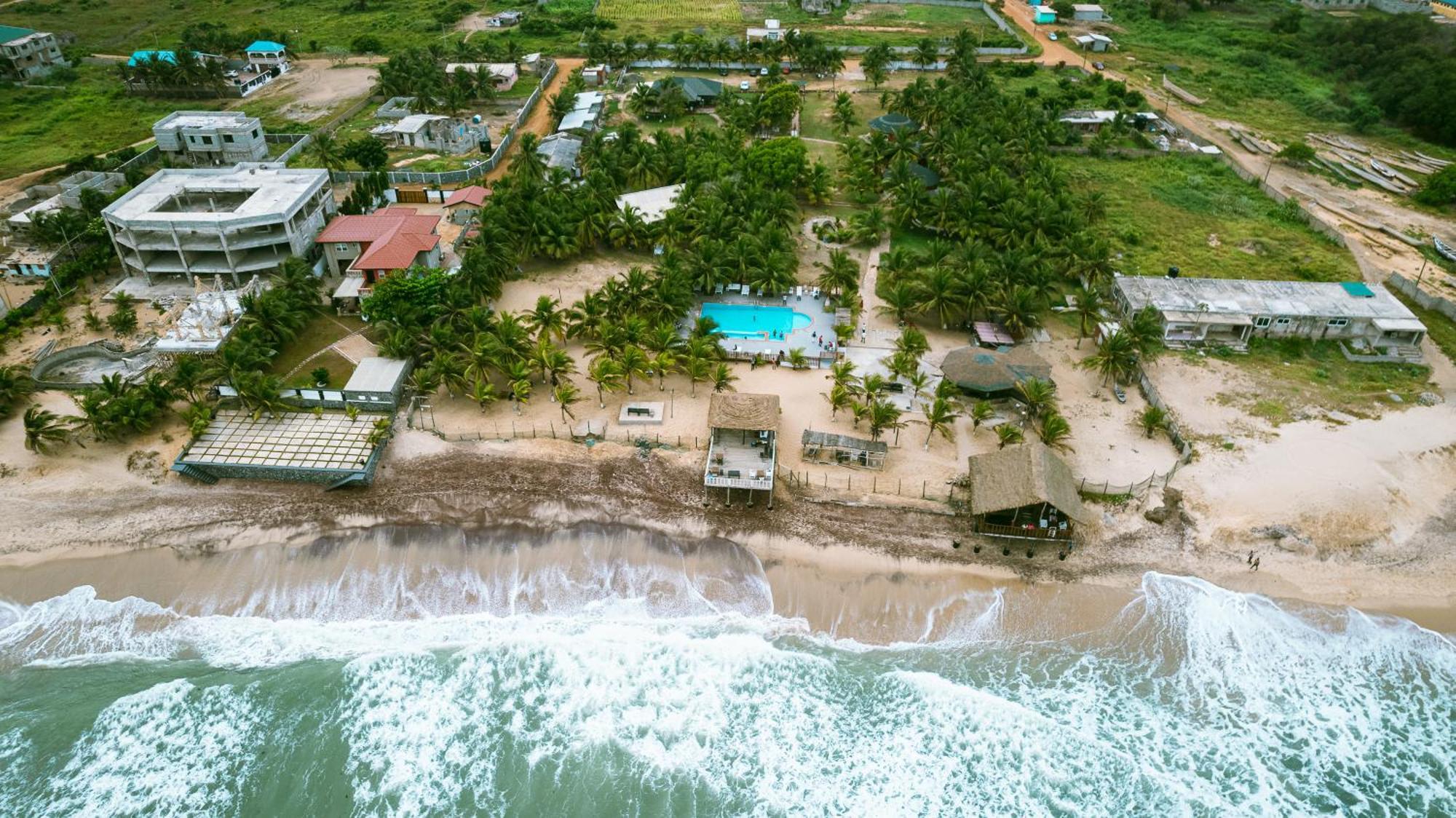 Atlantic Bay Resort, Prampram Экстерьер фото
